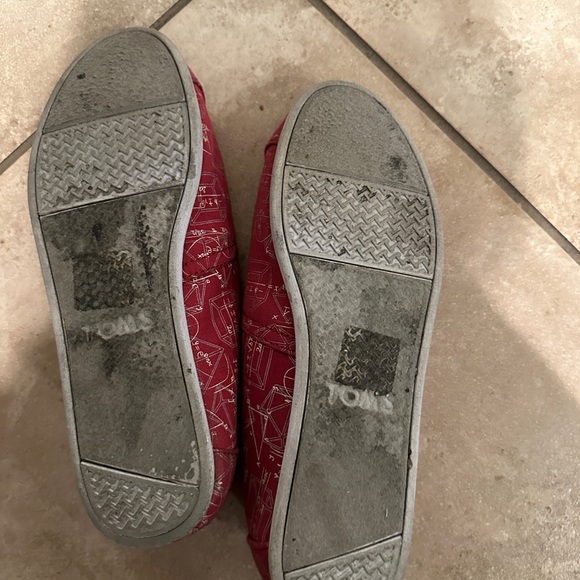 TOMS Red Canvas Geometry Classics - Picture 4 of 4